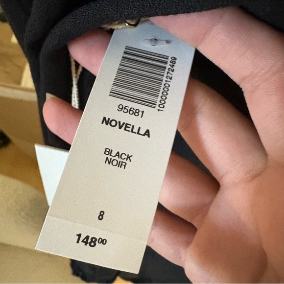 ARITZIA WILFRED Black Novella Mini Dress Puff Sleeve Size 8 NWT - Picture 7 of 13